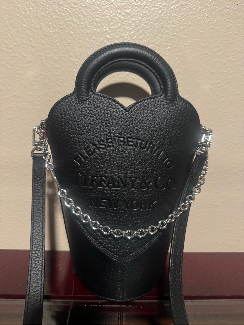 Authentic Tiffany & Co. Return to Tiffany Handbag in Black - Picture 8 of 9